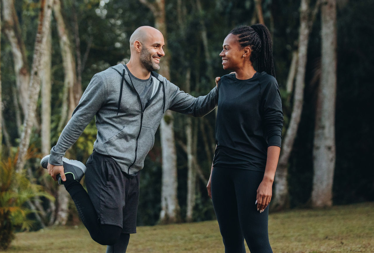 YoPRO_2022-11 Woman exercising